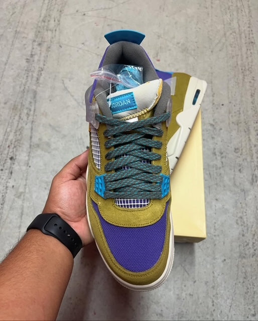Jordan 4 Retro SP