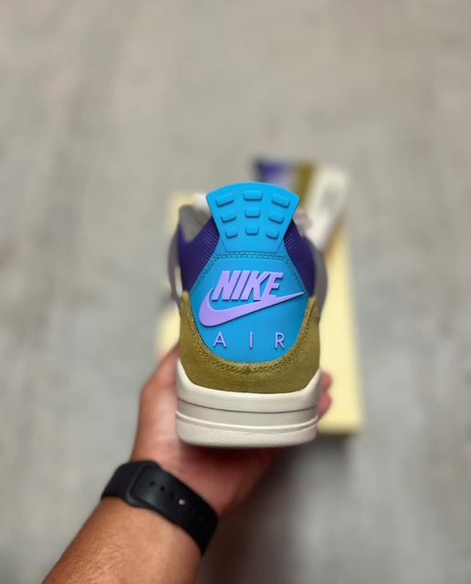 Jordan 4 Retro SP