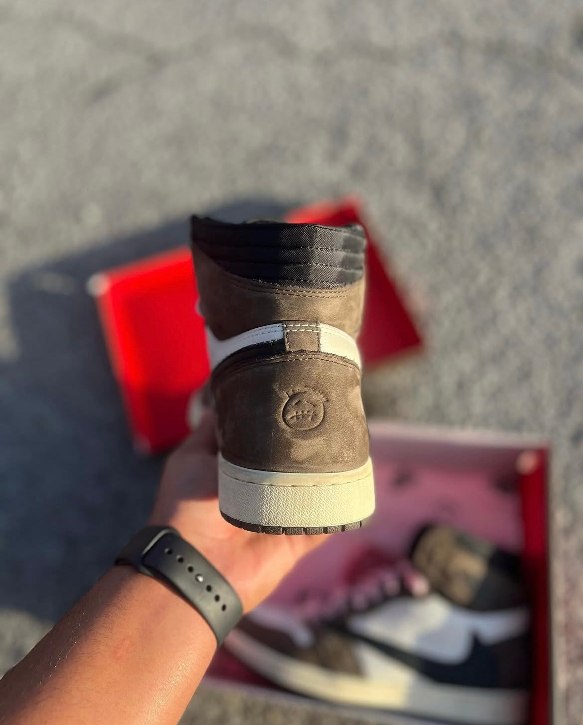 Jordan 1 Retro High OG SP Travis Scott Mocha